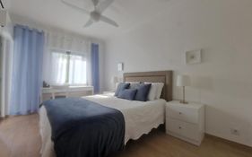 Avenida Mar 1 - Ar-Condicionado, Wifi E 200Mts Da Praia